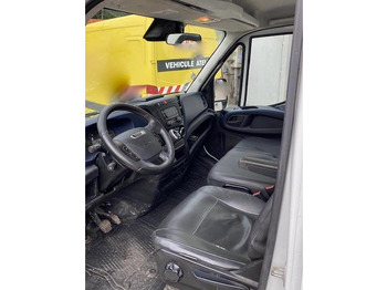 Tipper Iveco 35C18: picture 2 Tipper Iveco 35C18: picture 2