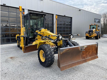 Grader NEW HOLLAND