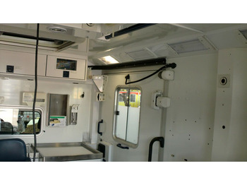 Ambulance Mercedes-Benz Sprinter 516 CDI 4x4 WAS Koffer // Garantie // Mercedes-Benz Sprinter 516 CDI 4x4 WAS Koffer // Garantie //: picture 4 Ambulance Mercedes-Benz Sprinter 516 CDI 4x4 WAS Koffer // Garantie // Mercedes-Benz Sprinter 516 CDI 4x4 WAS Koffer // Garantie //: picture 4