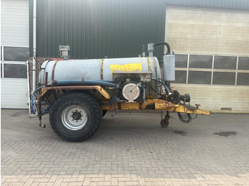 Manure spreader