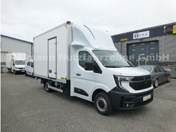 Box van RENAULT Master