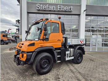 Leasing of  Mercedes-Benz Unimog U423 4x4 Hydrostat Zapfwelle Mercedes-Benz Unimog U423 4x4 Hydrostat Zapfwelle: picture 4