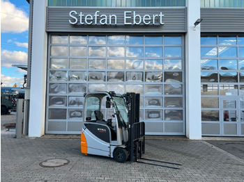 Electric forklift STILL RX20