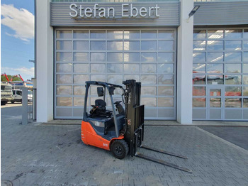 Electric forklift TOYOTA
