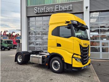 Tractor unit Iveco X-Way AS440X58T/FP ON 4x2 Hydraulik Mirror-Cams: picture 4