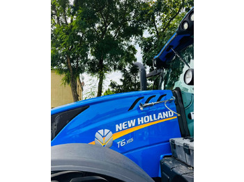 Farm tractor New Holland T6.155: picture 2