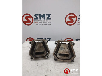 Engine mount IVECO
