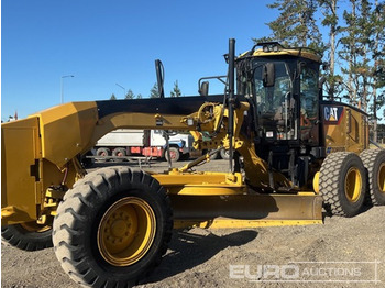 Grader CATERPILLAR 140M