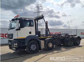 Hook lift truck MAN