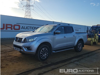 Pickup truck NISSAN Navara