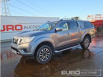 Pickup truck NISSAN Navara