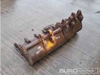 Bucket 24", 10", 10" Digging Bucket 25mm Pin to suit Mini Excavator: picture 3 Bucket 24", 10", 10" Digging Bucket 25mm Pin to suit Mini Excavator: picture 3