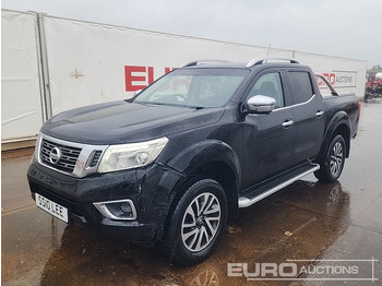 Pickup truck NISSAN Navara