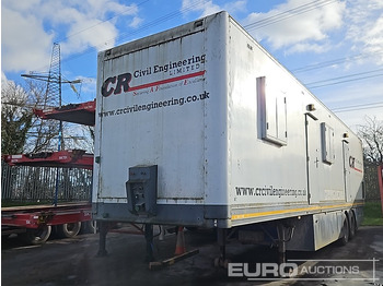 Closed box semi-trailer