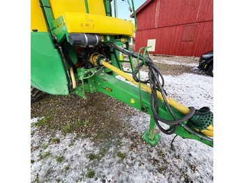 Sprayer John Deere M732: picture 4