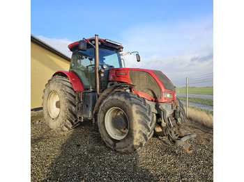 Farm tractor VALTRA S-series