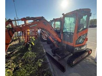 Mini excavator DOOSAN DX27Z