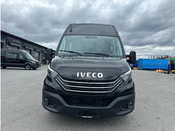 Panel van Iveco Daily 35S18A8 1+4hlö retkeilyauto: picture 2