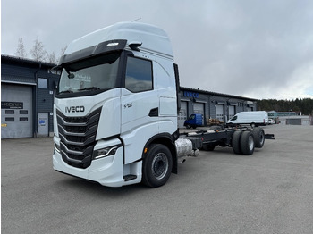 Cab chassis truck IVECO S-WAY