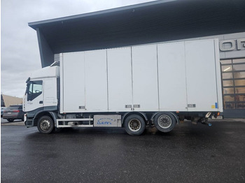 Box truck Iveco Stralis 6x2: picture 5