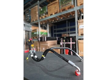 Engine and parts for Truck VOLVO HOSE 23371682: picture 1