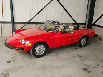Car Alfa Romeo Spider 2000: picture 2