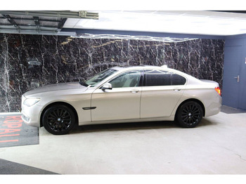Sedan BMW