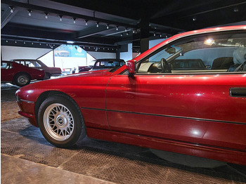 Car BMW 850iA: picture 4