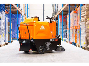 Road sweeper Daewoo DAS80 Zit: picture 4