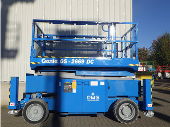 Scissor lift GENIE