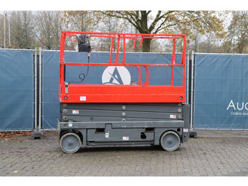 Scissor lift HAULOTTE Compact 10