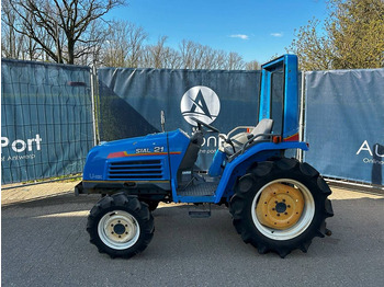 Farm tractor ISEKI