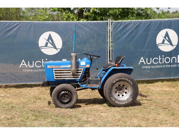 Farm tractor ISEKI