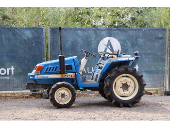 Farm tractor ISEKI