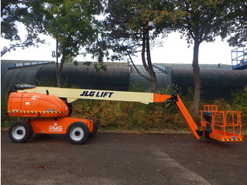 Telescopic boom JLG
