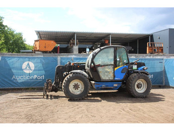 Telescopic handler NEW HOLLAND