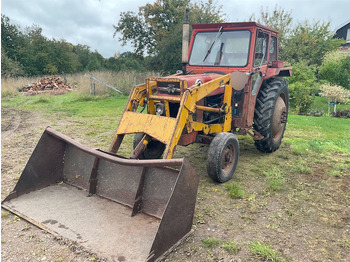 Farm tractor MASSEY FERGUSON 100 series