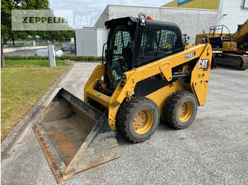 Skid steer loader CATERPILLAR 226D