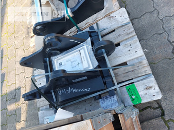 Quick coupler CATERPILLAR