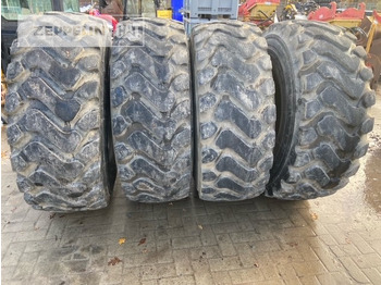 Tire MICHELIN