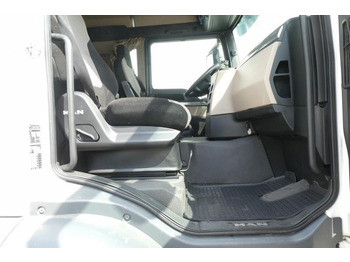 Hook lift truck MAN TG-S 26.420 6x2 Abrollkipper: picture 5