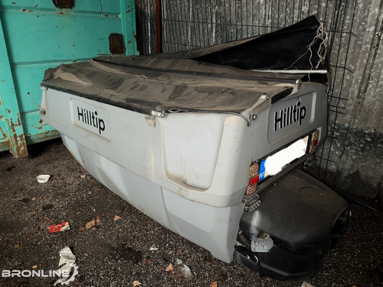 2013 Hilltip Icestriker - Sand/ Salt spreader: picture 1 2013 Hilltip Icestriker - Sand/ Salt spreader: picture 1