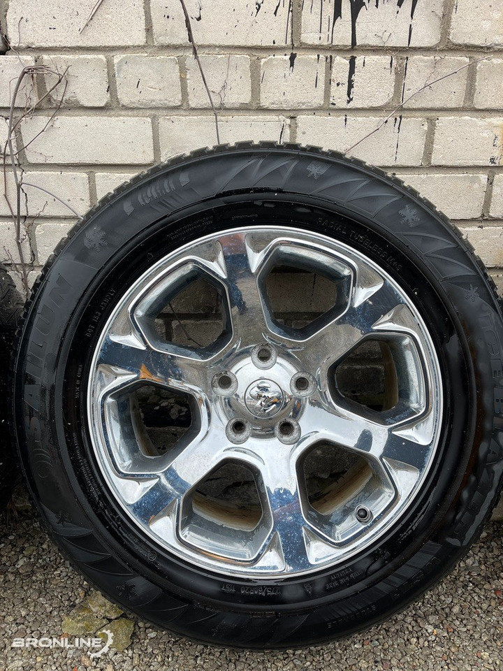 RAM 1500 Wheels 275/60 R20 - Wheel and tire package: picture 4 RAM 1500 Wheels 275/60 R20 - Wheel and tire package: picture 4