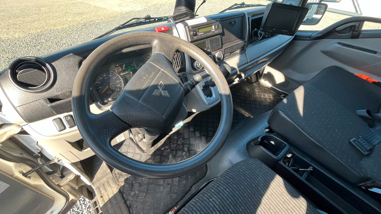 Refrigerated van Mitsubishi Fuso Canter 9C18 Kühlkoffer Frigoblock Mitsubishi Fuso Canter 9C18 Kühlkoffer Frigoblock: picture 9 Refrigerated van Mitsubishi Fuso Canter 9C18 Kühlkoffer Frigoblock Mitsubishi Fuso Canter 9C18 Kühlkoffer Frigoblock: picture 9