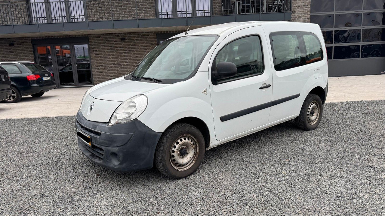 Renault Kangoo Mehrzweckfahrzeug 1.6 Benzin - Car: picture 2 Renault Kangoo Mehrzweckfahrzeug 1.6 Benzin - Car: picture 2