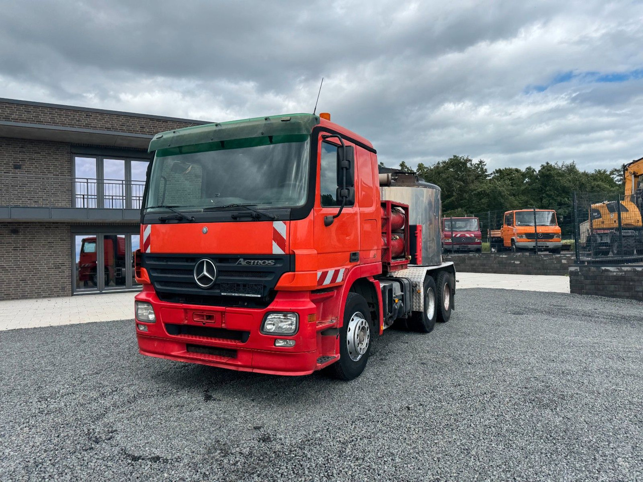 Mercedes-Benz Actros 2641 LS 6x4 Asphaltkocher 6x4 - Truck: picture 3 Mercedes-Benz Actros 2641 LS 6x4 Asphaltkocher 6x4 - Truck: picture 3