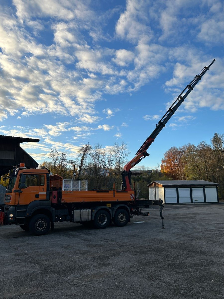 MAN TGA 28.400 6x-4BL Palfinger 23002 - Tipper, Crane truck: picture 1 MAN TGA 28.400 6x-4BL Palfinger 23002 - Tipper, Crane truck: picture 1