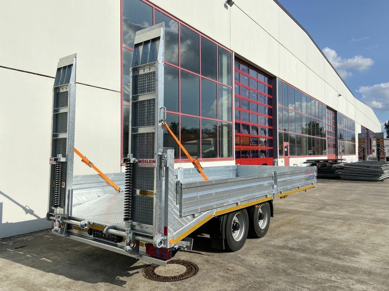 Möslein Neuer 13 t Tandemtieflader, Stahl- Boden - Low loader trailer: picture 5 Möslein Neuer 13 t Tandemtieflader, Stahl- Boden - Low loader trailer: picture 5