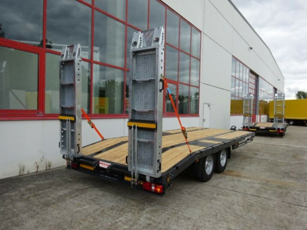 Möslein Neuer Tandemtieflader - Low loader trailer: picture 2 Möslein Neuer Tandemtieflader - Low loader trailer: picture 2