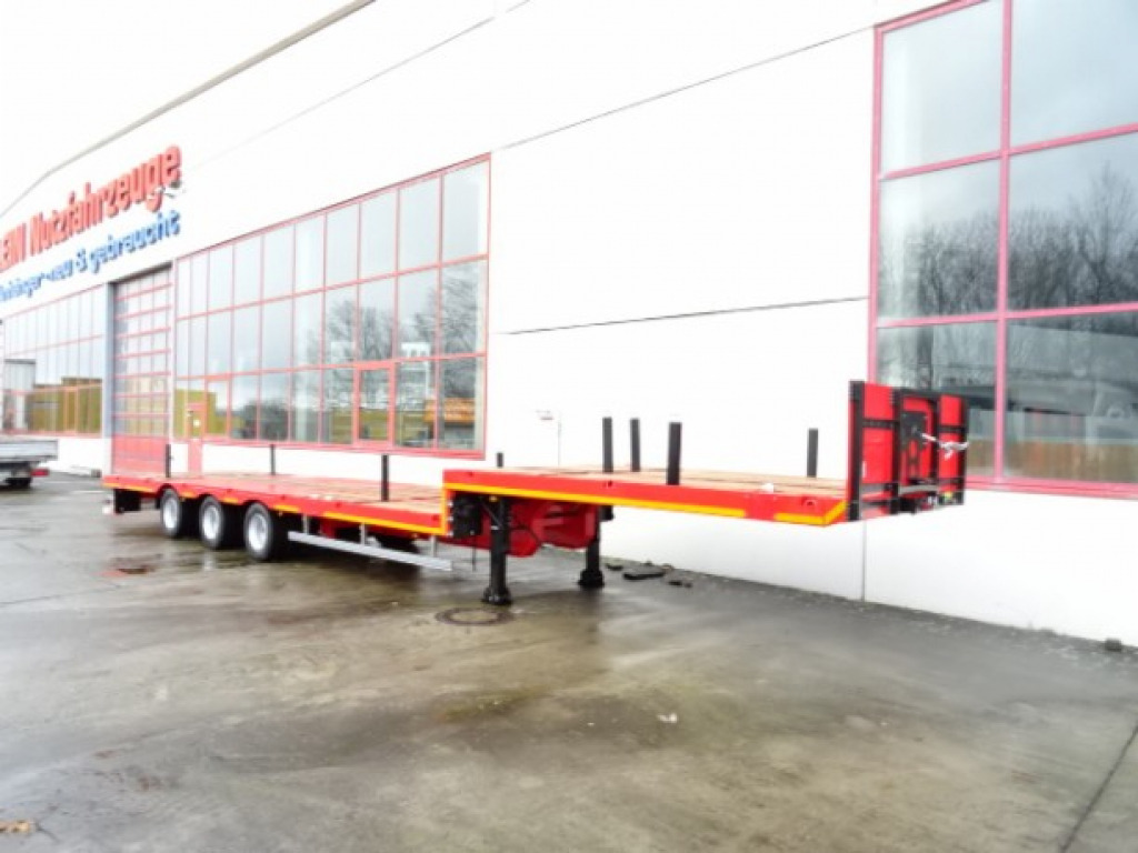 Möslein STO 3 Schwebheim 3 Achs Satteltieflader Plato - Low loader semi-trailer: picture 1 Möslein STO 3 Schwebheim 3 Achs Satteltieflader Plato - Low loader semi-trailer: picture 1